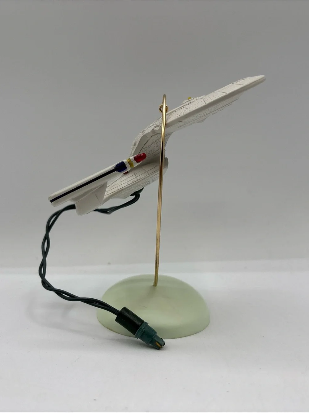 Hallmark Keepsake Ornament‎ 1993 Star Trek The Next Generation U.S.S. Enterprise